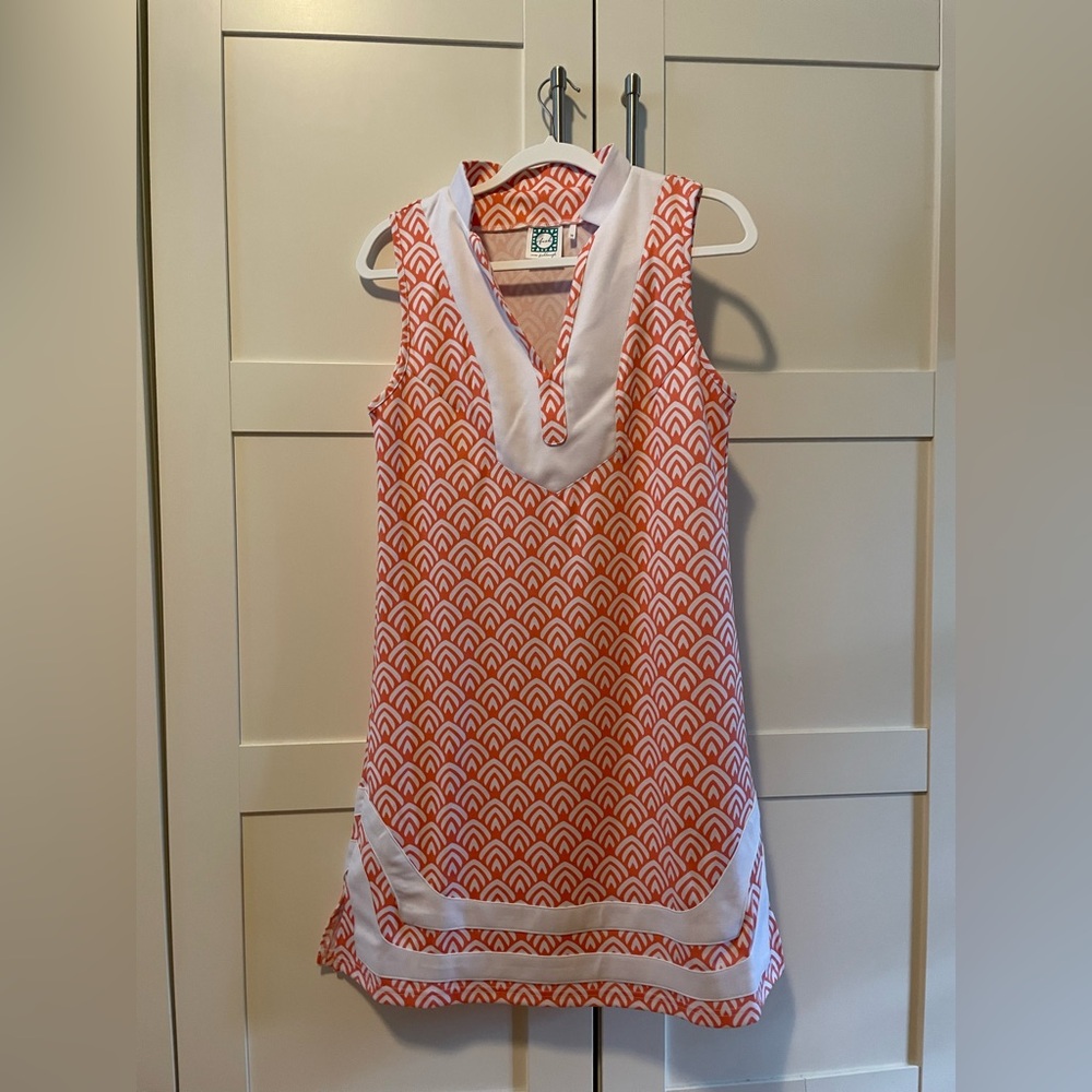 vfish NWOT Orange and White Patterned Dress